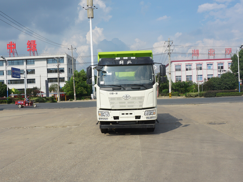 中潔牌XZL5181ZLJ6型垃圾轉(zhuǎn)運(yùn)車(chē)
