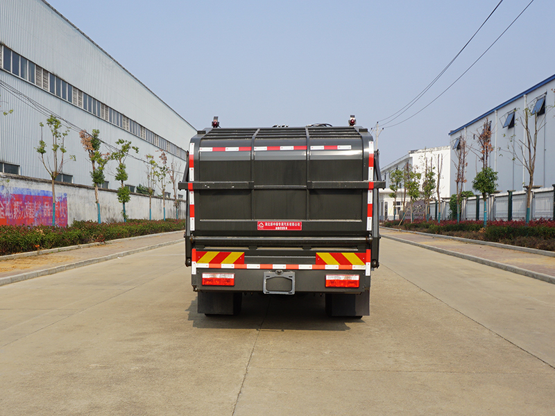 XZL5140ZYS6壓縮式垃圾車(chē)
