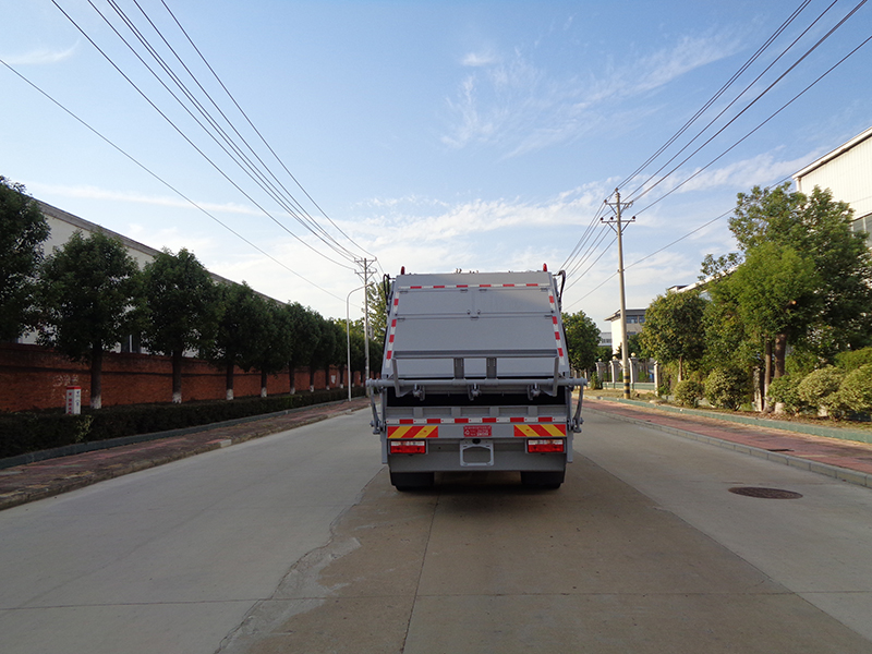 XZL5141ZYS6型壓縮式垃圾車