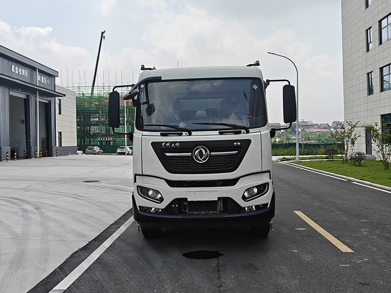 XZL5182TXSBEV型純電動(dòng)洗掃車(chē)