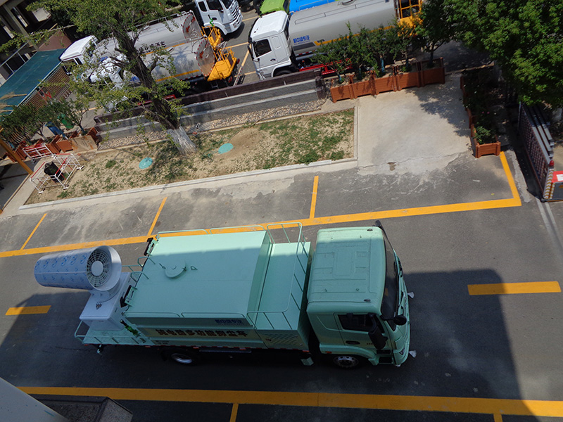 XZL5183TDYBEV型純電動多功能抑塵車