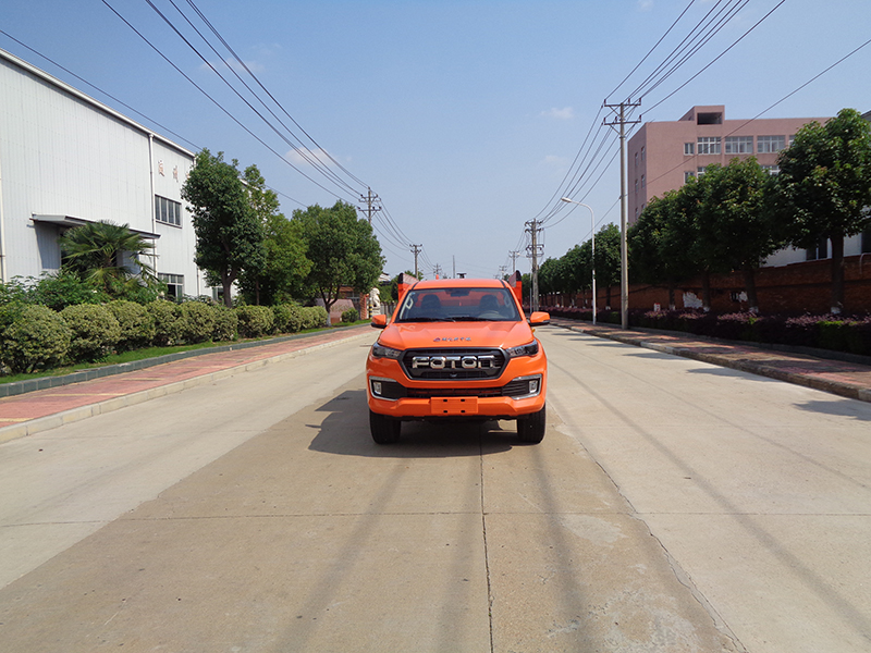 XZL5046GSS6型灑水車(chē)