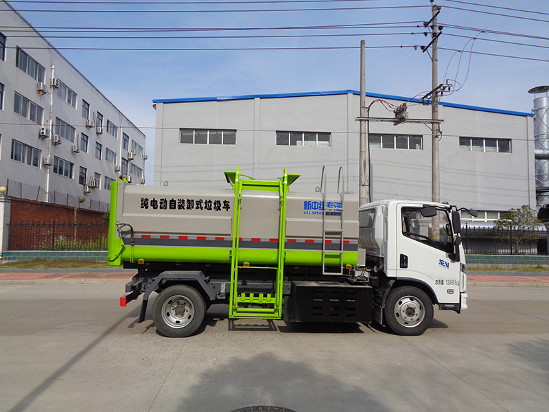 XZL5125ZZZBEV型純電動(dòng)自裝卸式垃圾車(chē)
